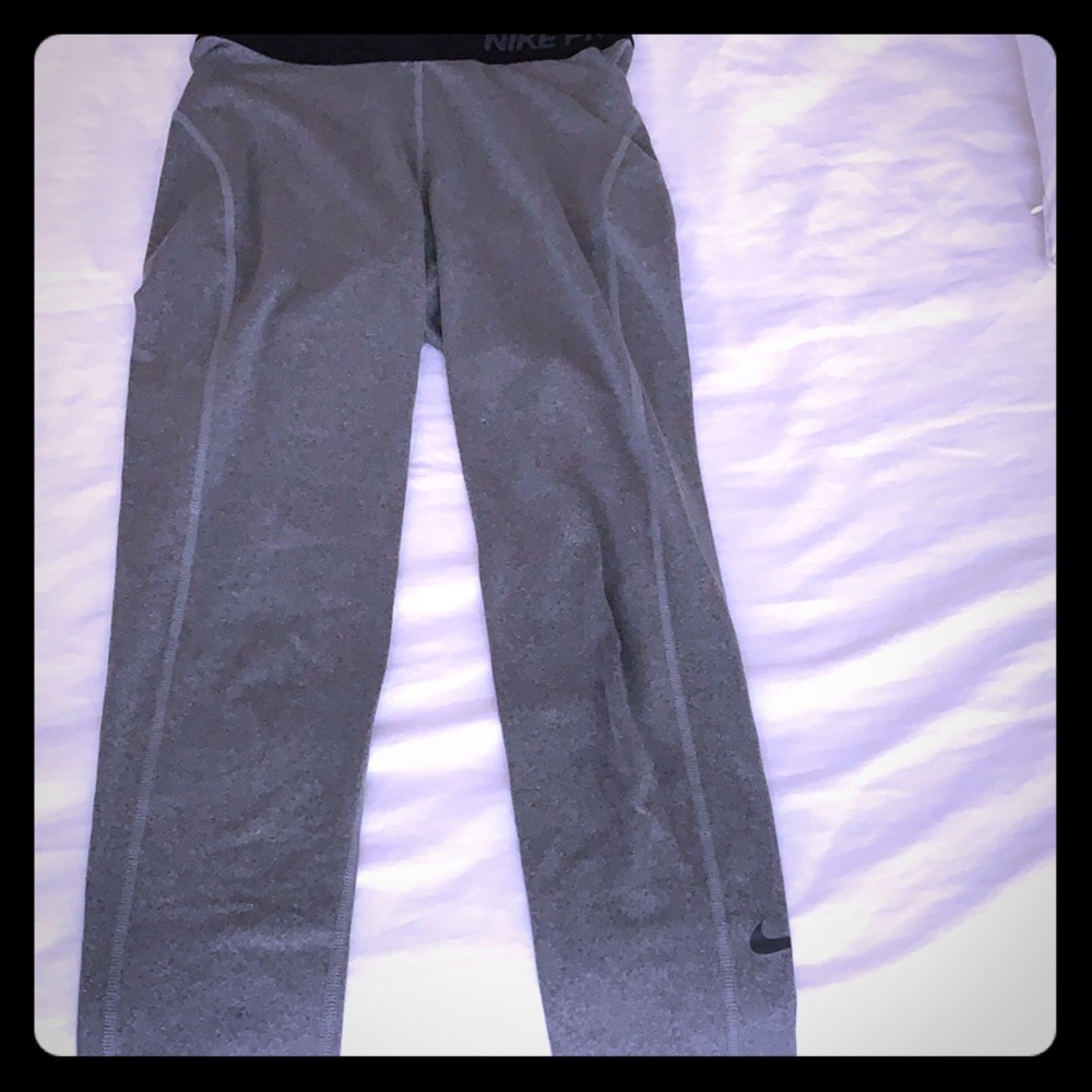 Nike leggings